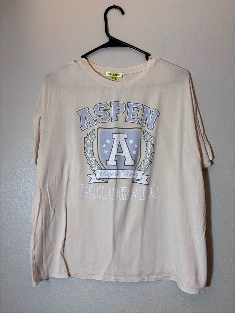 Aspen Colorado Graphic Tee - Light Beige Women’s Short Sleeve